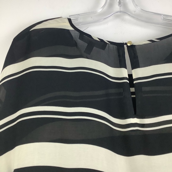 Banana Republic Semi Sheer Striped Short Sleeve Drapey Blouse in Black/White - Picture 4 of 5